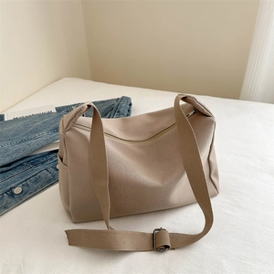 Women Large Capacity Nylon Shoulder Bag Simple Urban Casual Solid Color Crossbody Handbag With Adjustable Strap