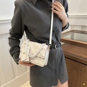 White quilted PU shoulder bag with chain strap and mini detachable coin purse charm