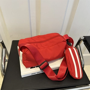 Gestreifte Nylon Umhängetasche Zwei-in-Eins Urban Casual Crossbody Kissentasche Für Damen Oxford Stoff Handtasche Mit Passendem Beutel