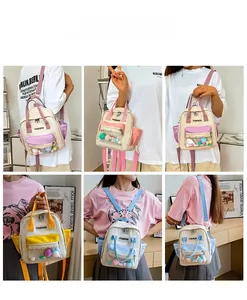 Dettaglio dei vari stili di indossabilità e colori per lo zaino in nylon patchwork