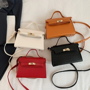 Minimalist crocodile pattern handbag set in white, orange, red and black leather