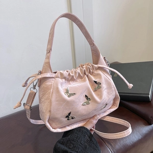 Sac à Épaule pour Femmes en PU Plissé avec Cordon et Décoration Papillon en Métal Sac à Main et Bandoulière Tendance