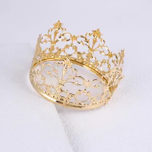 Décoration de gâteau couronne évidée dorée pour anniversaire d'enfant et accessoire