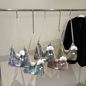 Large striped canvas tote bags with cute cloud pendants in five trendy colors for women