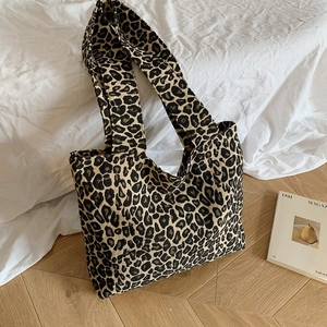 Leopard Print Canvas Tote Bag Large Capacity Shoulder Bag Casual Retro Fashion Daily Commuter Handbag For Women