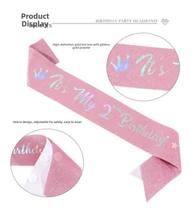 Rosafarbene Glitzerschärpe mit It's My 2nd Birthday Text und verstellbarem Klettverschluss