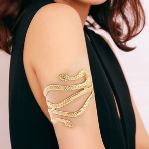 Goldener Schlangenarmreif mit Schuppentextur und verstellbarem Doppelkopfbügel für Damen