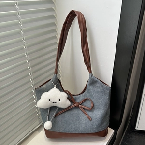 Borsa Tote in Denim Patchwork da Donna Borsa a Tracolla in Pelle Artificiale Con Decorazione a Fiocco e Ciondolo a Nuvola