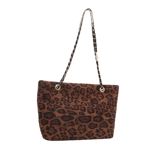 Large leopard print tote bag with gold chain straps for women trendy winter shoulder bag