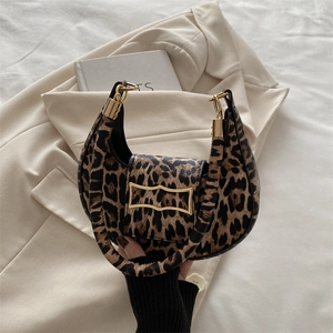 Women Leopard Print Shoulder Bag Fashion PU Leather Underarm Hobo Bag With Gold Metal Buckle Daily Crescent Handbag