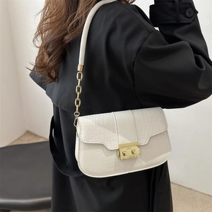 Minimalist white crocodile texture shoulder bag with gold square clasp and chain strap