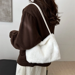 Chic winter large capacity white faux fur shoulder bag with soft plush texture for women