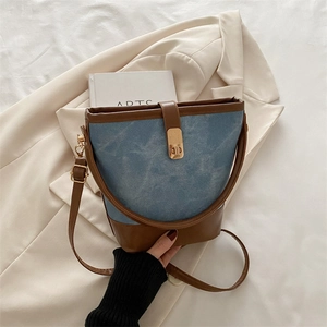Retro PU Leather Bucket Bag Women Large Capacity Contrast Color Shoulder Crossbody Bag With Metal Lock Casual Handbag Jewelry