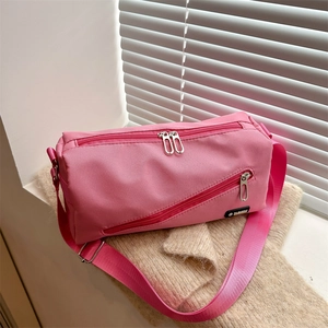 Sac Bandoulière Femme en Nylon à la Mode Grande Capacité Sac de Voyage Décontracté avec Poche Diagonale et Sangle Réglable