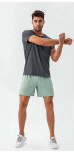 Men's quick-dry fitness suit with dark grey breathable t-shirt and light green shorts