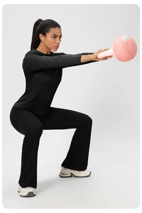 Veste de yoga à capuche slim et legging évasé assorti en tissu extensible noir de qualité