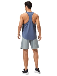 Herren Fitness-Set aus atmungsaktivem, schnelltrocknendem Tanktop und Shorts für das Training