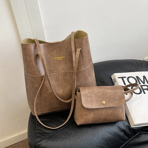 Women Vintage PU Leather Tote Bag 2-Piece Set Large Capacity Urban Simple Shoulder Bag With Small Crossbody Clutch Purse
