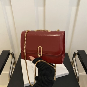 Women PU Patent Leather Small Square Bag Metal Chain Lock French Trendy Crossbody Shoulder Bag For Daily Fashion Accessory