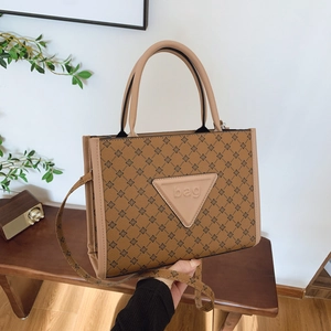 Vintage Monogram Print Shoulder Bag For Women Large Capacity Nylon Tote Bag With Adjustable Strap Triangle Decor Handbag