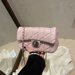 Women's Fashion Diamond Quilted PU Leather Shoulder Bag Minimalist Turn-Lock Square Chain Crossbody Bag Casual Daily Purse