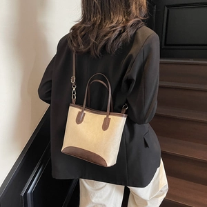 Retro contrast color tote bag in beige and dark brown with crossbody strap for work