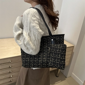 Borsa tote alla moda in tweed a quadri nero e giallo con tracolla in pelle per donna