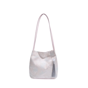Elegant embroidered Chinese style landscape tote bag with jacquard fabric and tassel