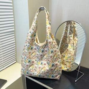 Korean ins Style 3D Teddy Bear Floral Tote Bag Embroidery Large Capacity Nylon Shoulder Shopping Bag Cute Flower Handbag Women