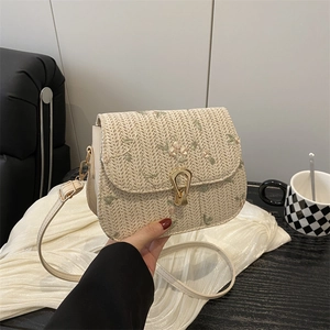 Borsa a Tracolla in Paglia Intrecciata da Donna con Ricamo Floreale Chiusura in Metallo Tracolla Regolabile Borsa Quadrata Piccola
