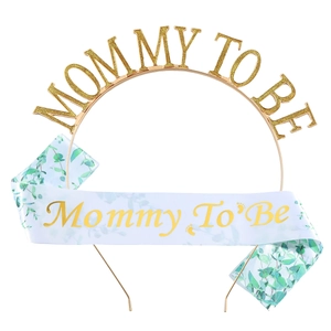 Serre-tête doré Mommy To Be et écharpe en satin blanc avec imprimé eucalyptus pour baby shower