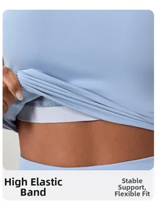 Dettaglio della fascia elastica ad alta elasticità e supporto stabile del top yoga