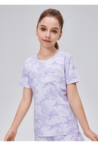 Détail de l'ensemble de sport camouflage lavande pour filles en tissu à séchage rapide