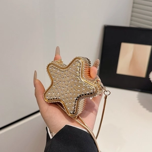 Trendy Individual Mini Decorative Butterfly Metallic Texture Crossbody Chain Shoulder Bag For Women Star Fish Pattern Fashion Bag
