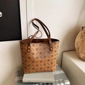 Women Large Capacity PU Leather Printed Tote Bag Vintage Minimalist Monogram Shoulder Handbag Daily Commuting Fashion Hand Bag