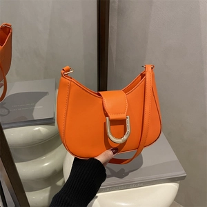 Women's Vintage Solid Color PU Leather Half Moon Hobo Bag Elegant Simple Underarm Shoulder Bag With Metal Buckle Commute Handbag