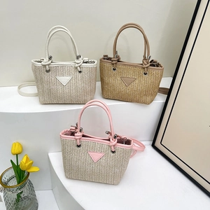 Summer woven straw bucket bag with color contrast handles and fashion triangle patch