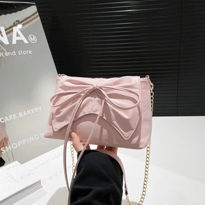 Balletcore Sweet Large Bow Decor Women Shoulder Bag PU Leather Metal Chain Strap Crossbody Bag Small Fashion Daily Party Purse