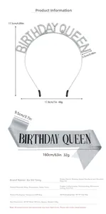 Détail de l'ensemble serre-tête Birthday Queen en strass et écharpe pailletée