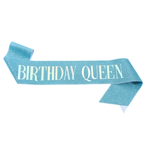 Écharpe Birthday Queen bleue pailletée avec lettrage argenté pour fête d'anniversaire