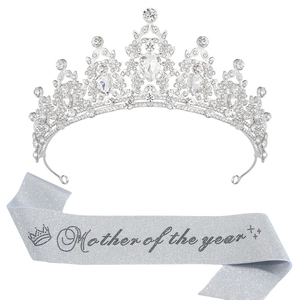 Ensemble diadème en cristal argenté et écharpe Mother of the Year pour fête des mères