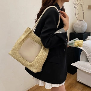 Large capacity woven straw tote bag for summer beach holidays with thick rope shoulder straps