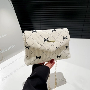 Women Sweet Corduroy Shoulder Bag With Bowknot Embroidery Rhombus Quilted Pattern Fashion Chain Crossbody Bag Small Handbag