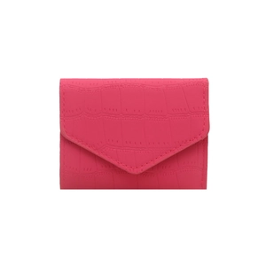 Portafoglio a busta in ecopelle coccodrillo magenta con grana testurizzata e patta