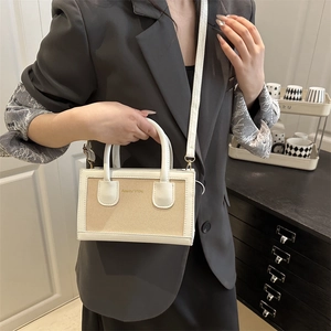 Fashionable woven contrast color tote bag with detachable shoulder strap for women