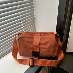 Urban Simple Large Capacity Nylon Shoulder Bag Toast Shape Crossbody Bag With Adjustable Strap For Travel Fitness Daily