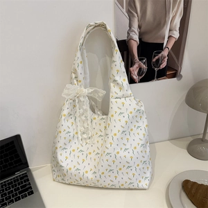 Women Fresh Floral PU Leather Tote Bag Sweet Lace Bow Decoration Large Capacity Printed Shoulder Bag For Daily Commuting