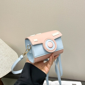 Creative Camera Shaped Shoulder Bag For Women Japanese Sweet Nylon Contrast Color Mini Crossbody Bag With Stitching Detail