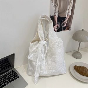 Korean Style Fresh Lace Flower Nylon Tote Bag For Women 2025 Summer Large Capacity Commuter Shoulder Underarm Bag With Bow Ribbon Decoration