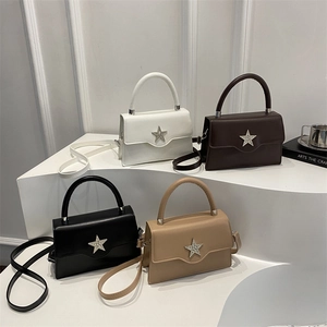 Sac à Épaule Carré en Cuir PU pour Femmes Tendance Avec Décoration Étoile en Strass Bandoulière Réglable Petit Sac Décontracté